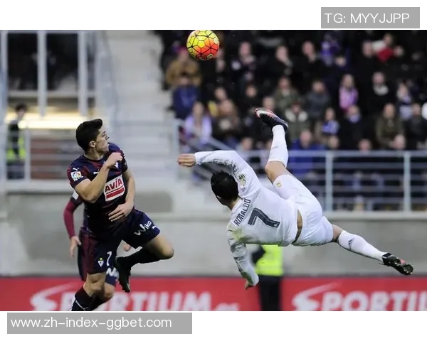 埃瓦尔主场迎战皇马力争逆袭展现斗志与激情 埃瓦尔主场迎战皇马力争逆袭展现斗志与激情